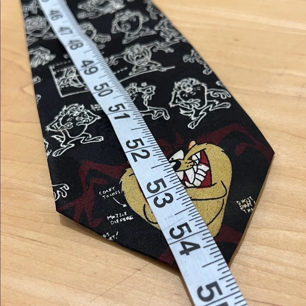 Warner‎ Bros. Black and White Cartoon Character Tie